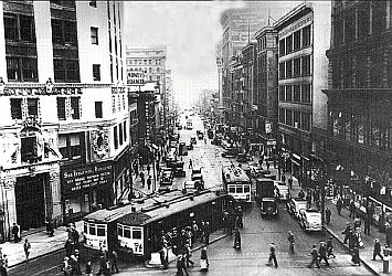 Looking south down 3rd Street from Market